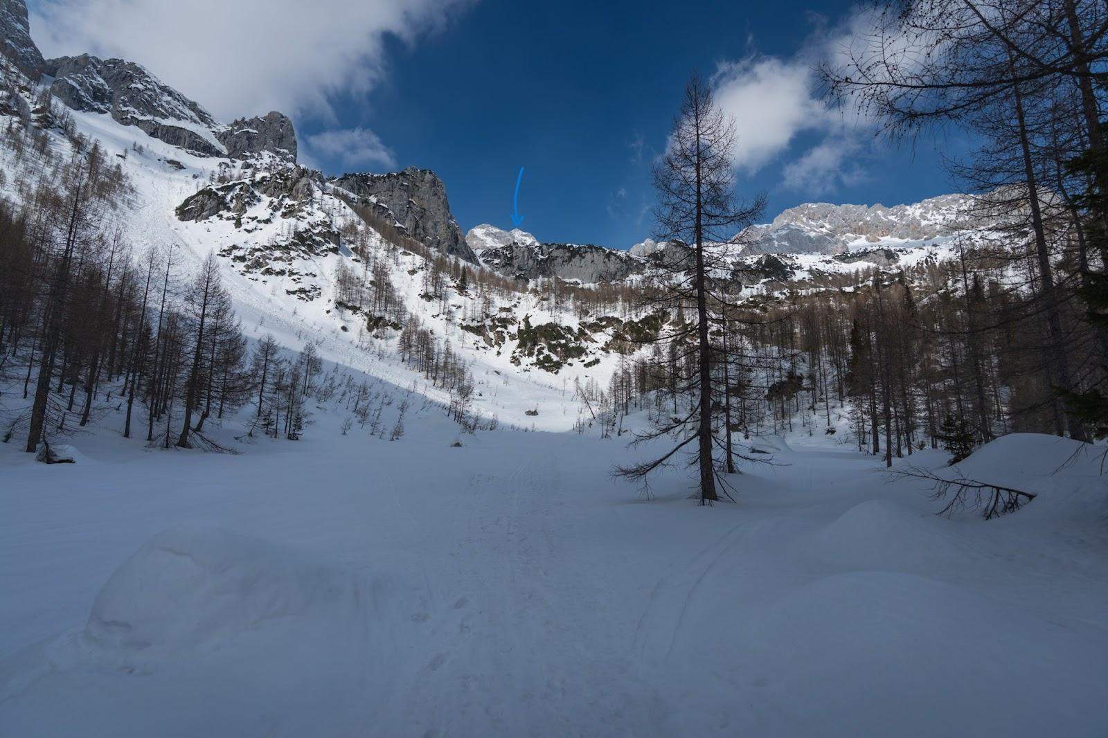 Triglav hiking routes are still covered with snow